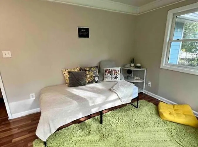 Town And Country Getaway 3br 3ba, 20 Min Famu Fsu Holiday home