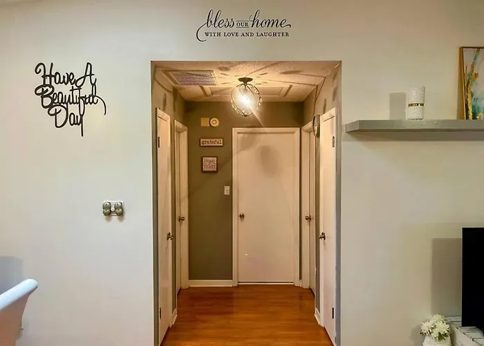 Town And Country Getaway 3br 3ba, 20 Min Famu Fsu Holiday home Tallahassee