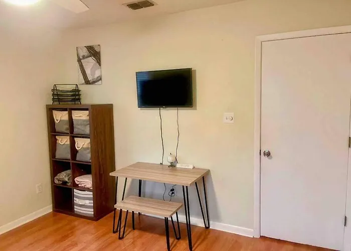 Town And Country Getaway 3br 3ba, 20 Min Famu Fsu *